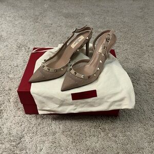 Valentino Garavani Sling Back Heels | 37